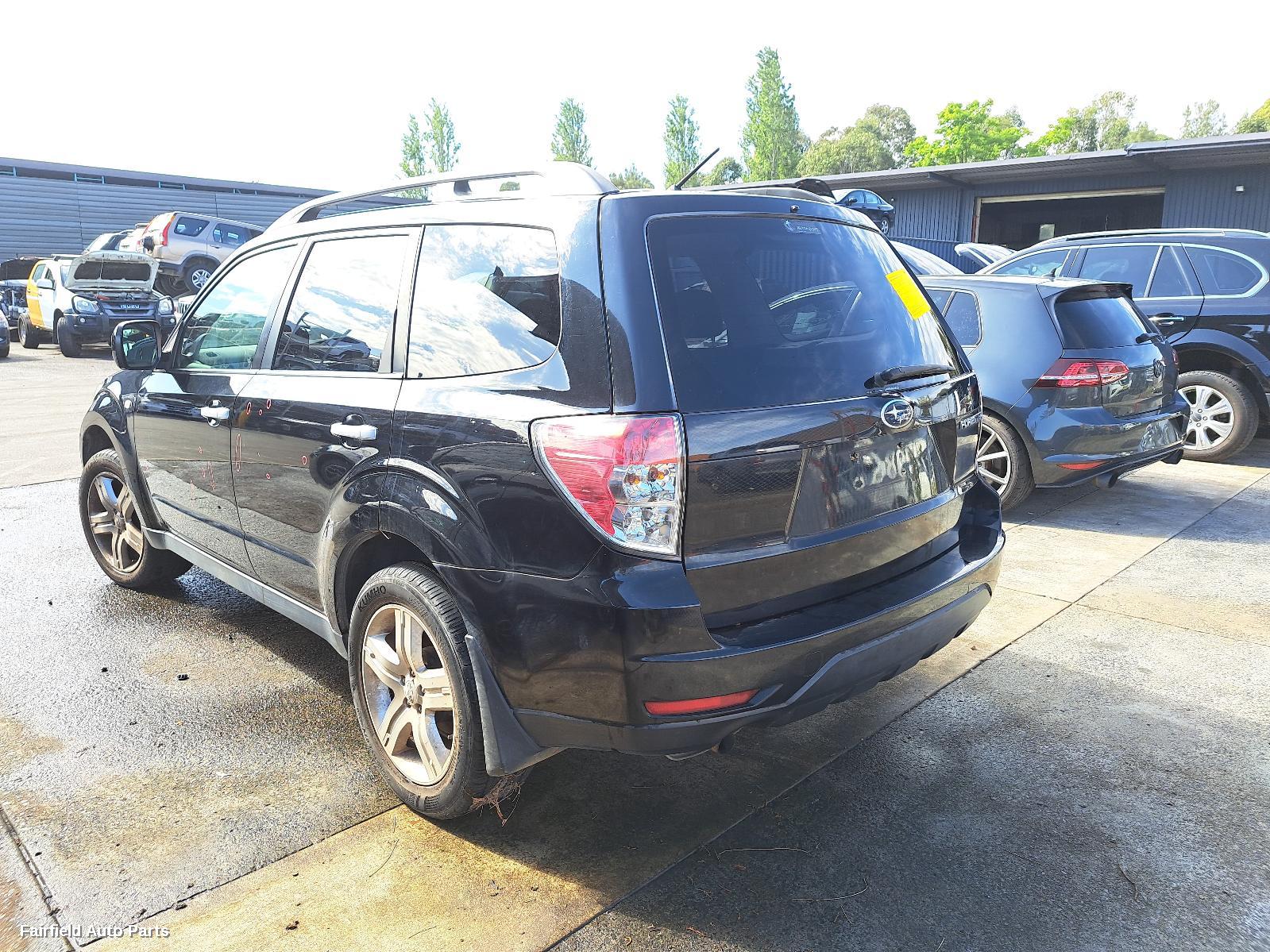 2009 Subaru Forester Right Front Door
