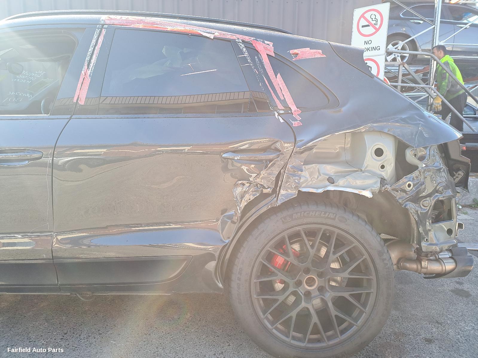 2017 Porsche Macan Left Front Upper Control Arm