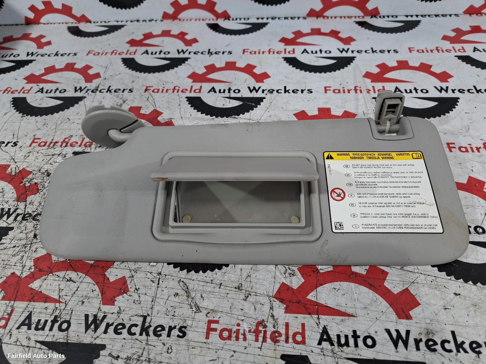 2011-2017 Holden Cruze Sunvisor