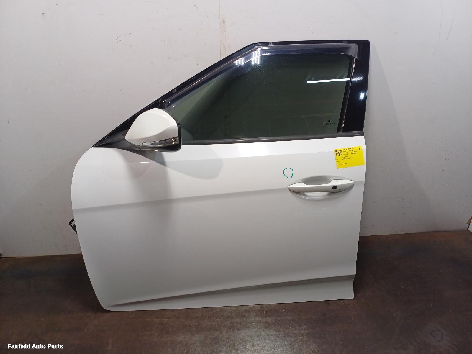 2011-2018 Hyundai Veloster Left Front Door