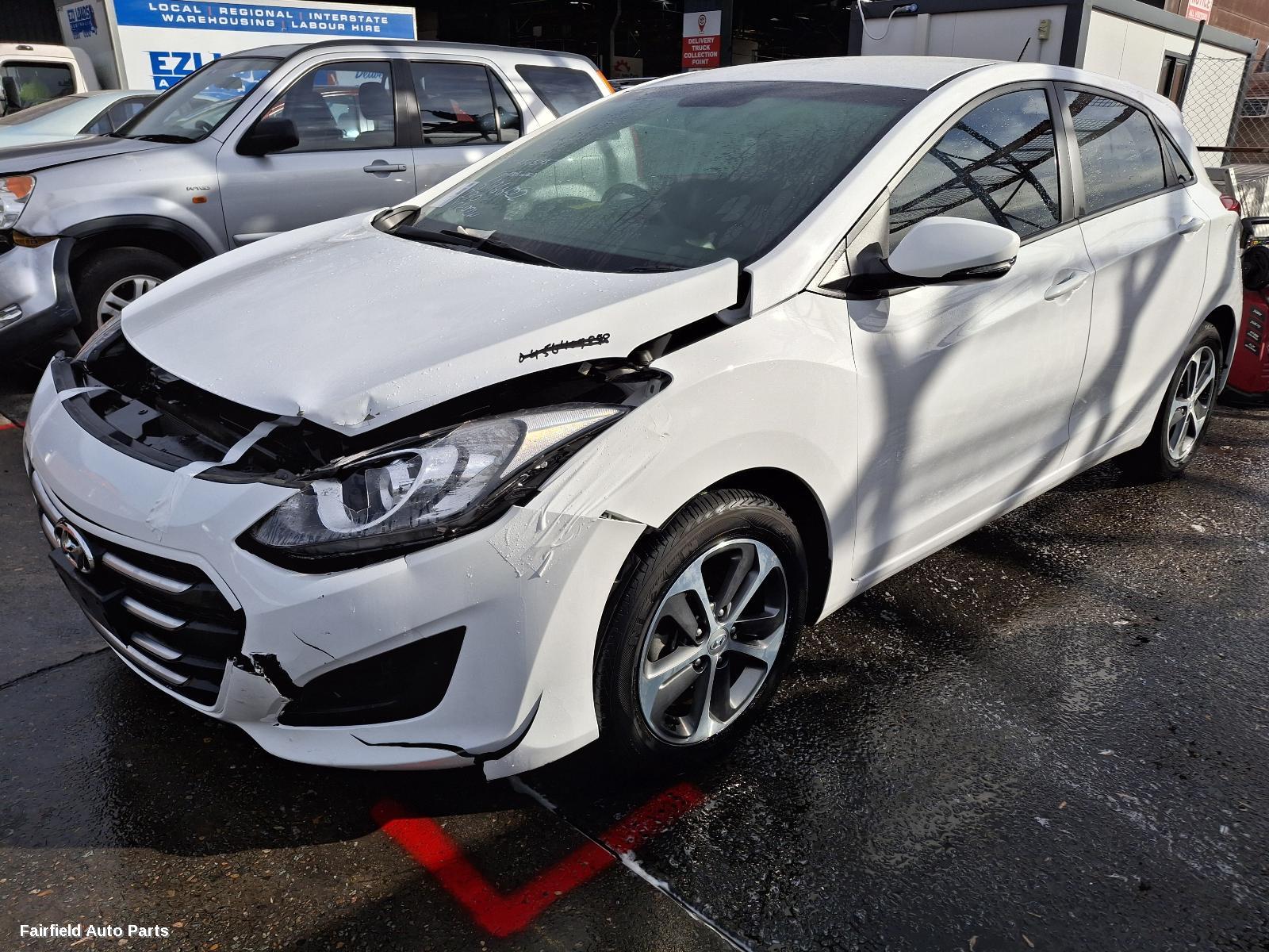 2017 Hyundai I30 Right Indicator Fog Side