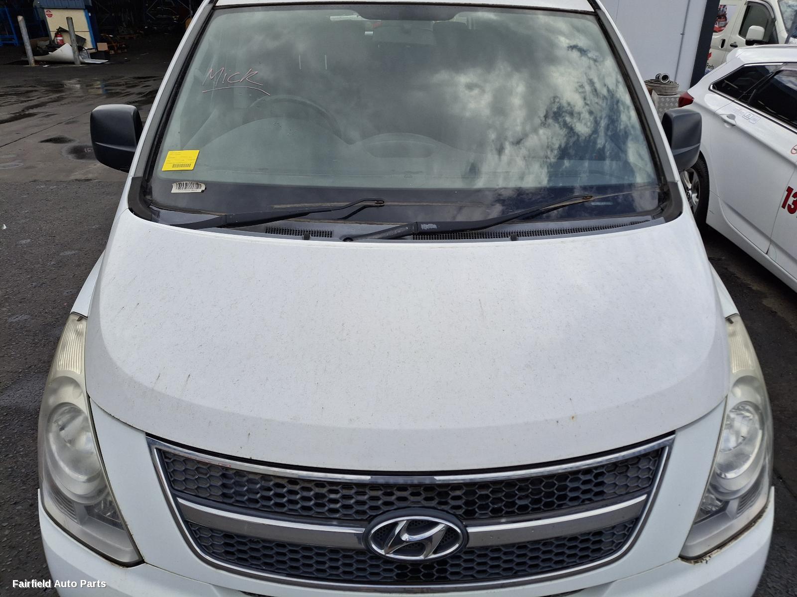 2007-2015 Hyundai Iload/imax Grille