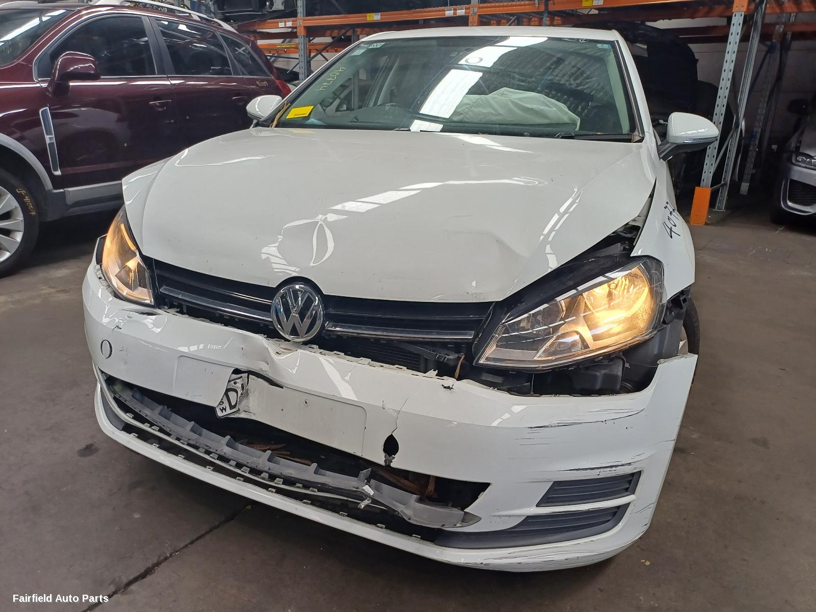 2012-2017 Volkswagen Golf Radio Cd Dvd Sat Tv