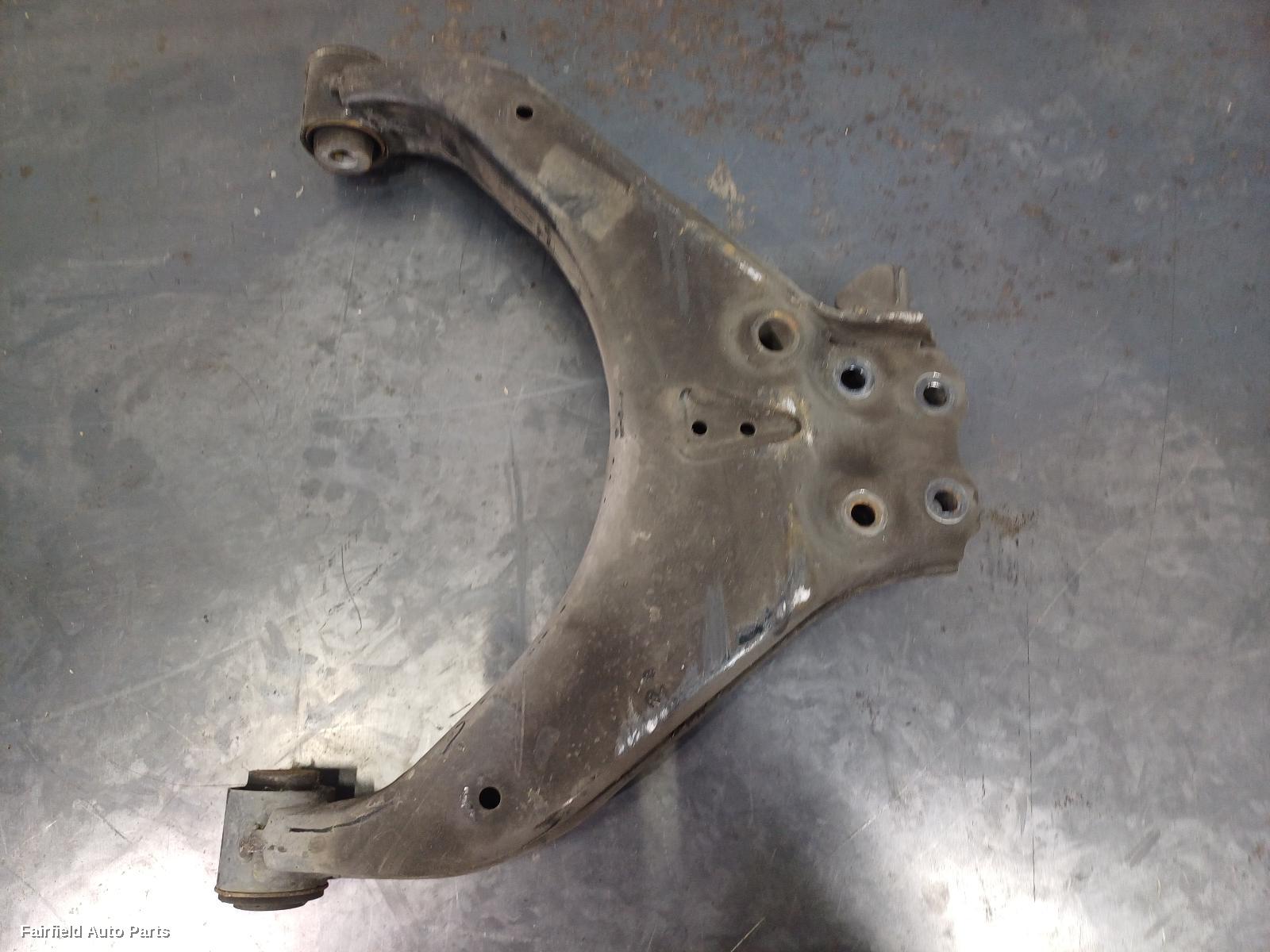 2017-2026 Ldv D90 Left Front Lower Control Arm