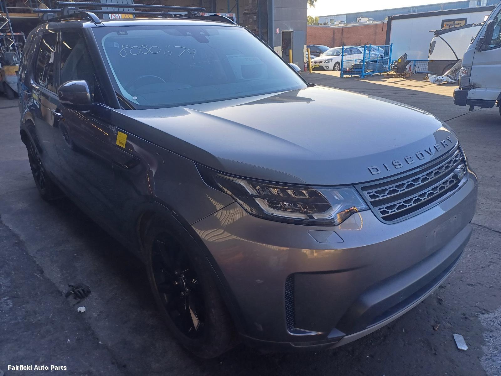 2019 Land Rover Discovery Left Rear Door Sliding
