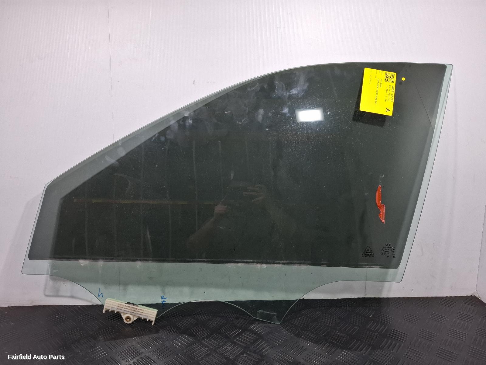 2020-2024 Hyundai Palisade Left Front Door Window