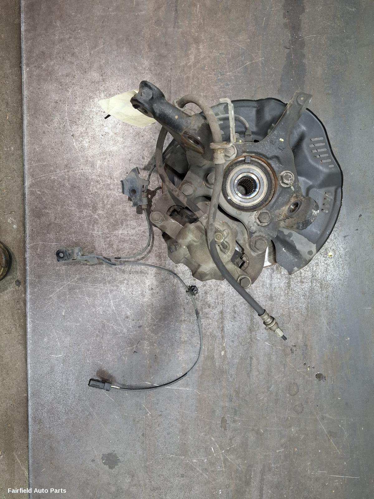 2015 Toyota Corolla Right Front Hub Assembly