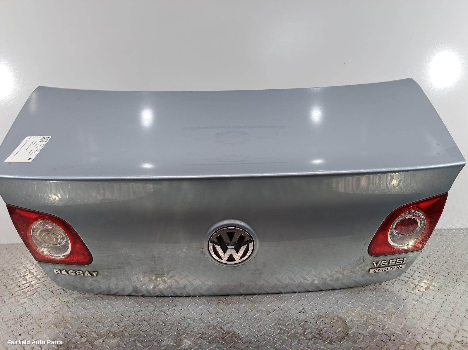 2006-2010 Volkswagen Passat Bootlid Tailgate