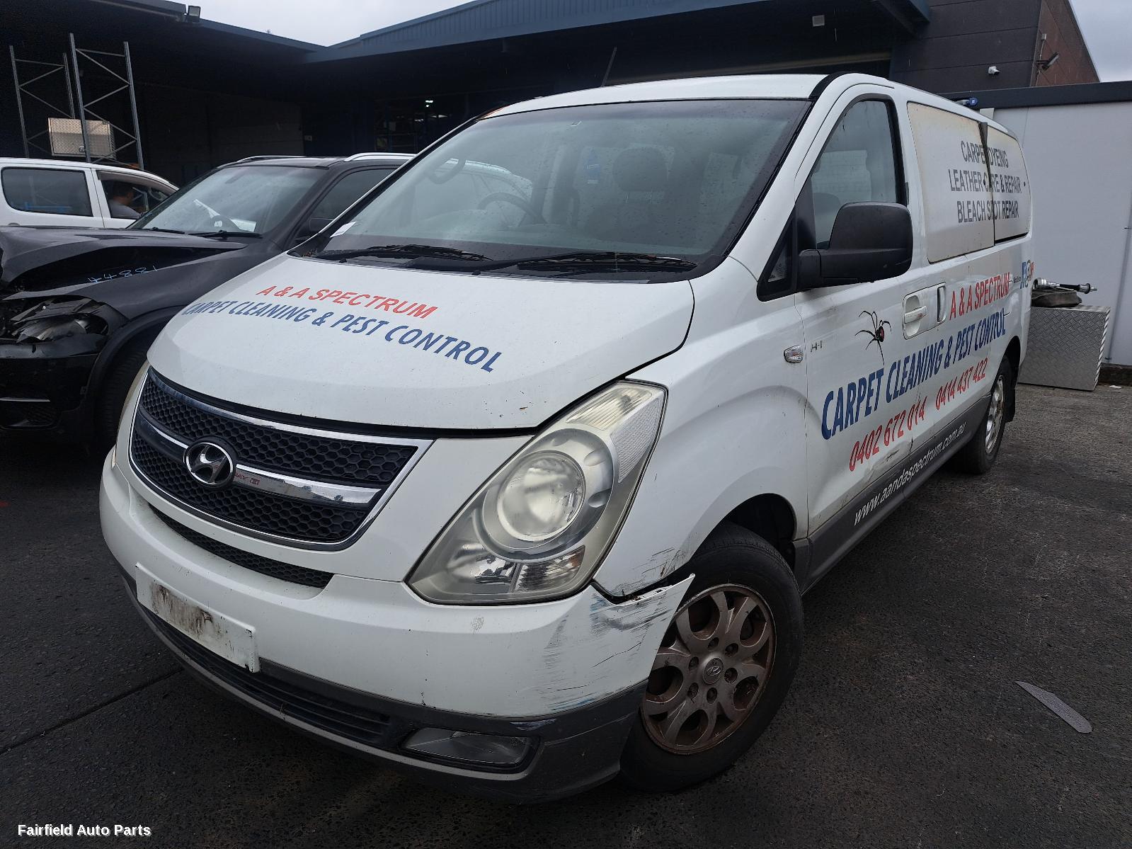 2011 Hyundai Iload/imax Right Headlamp