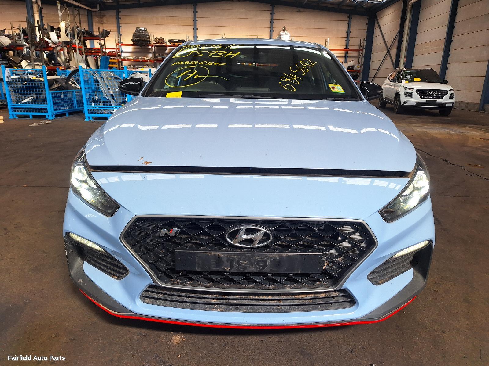 2017-2026 Hyundai I30 Washer Bottle