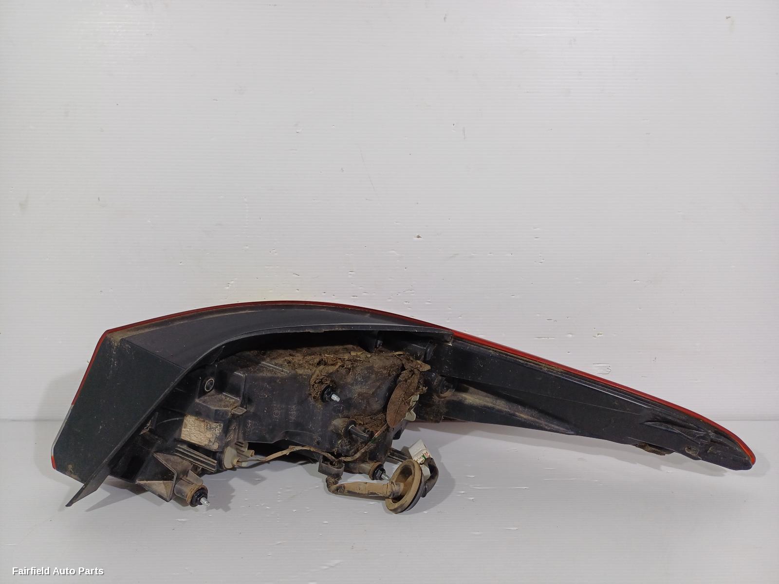 2013-2015 Hyundai Elantra Left Taillight