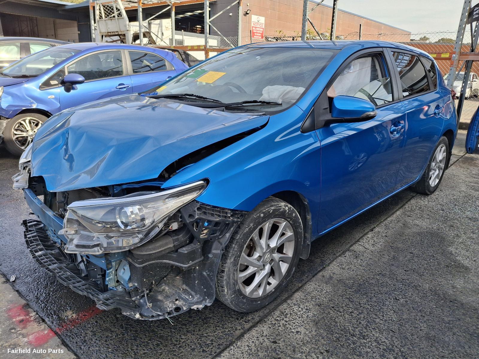 2015 Toyota Corolla Right Rear Hub Assembly