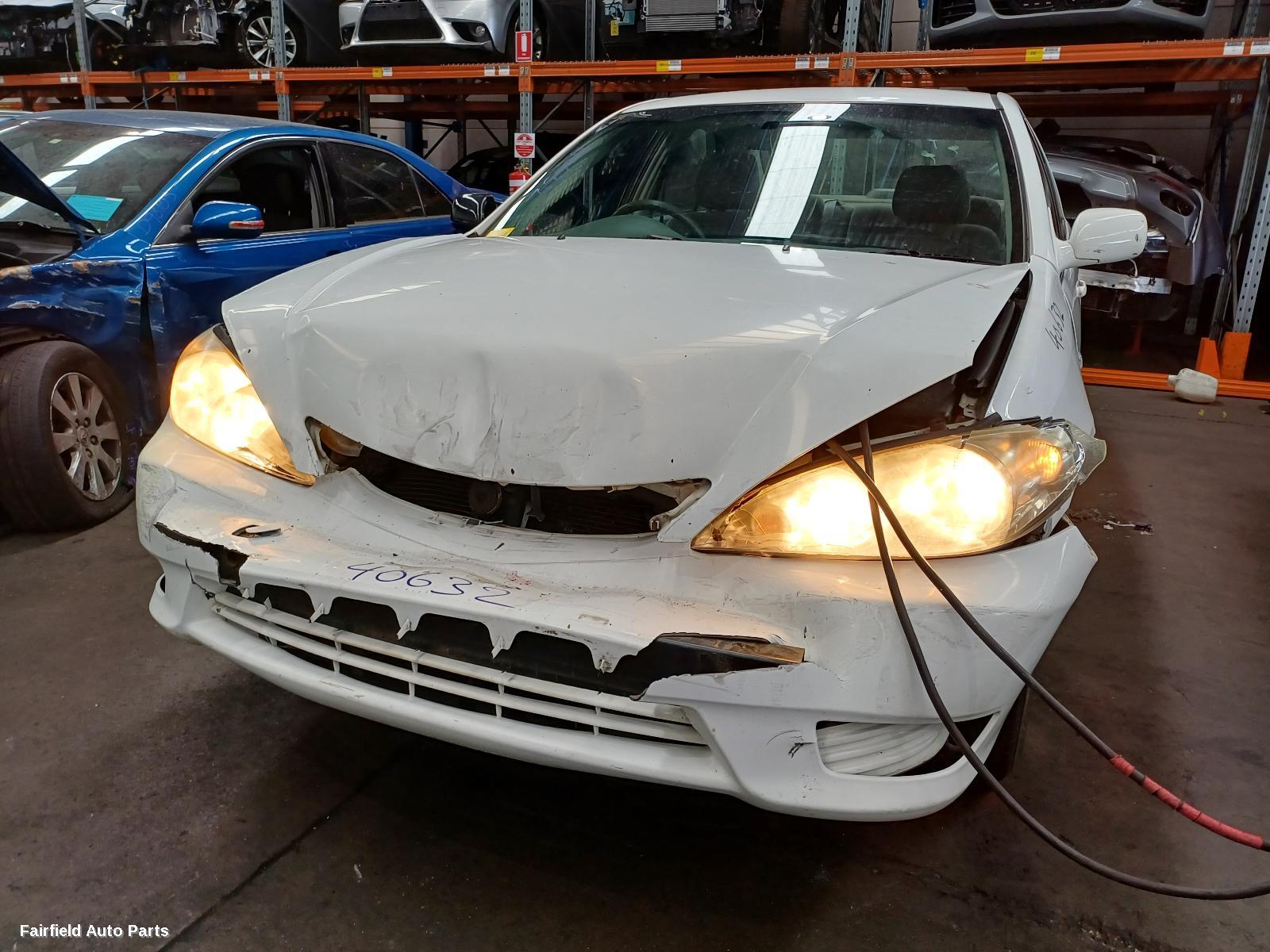 2002-2006 Toyota Camry Right Front Door Window