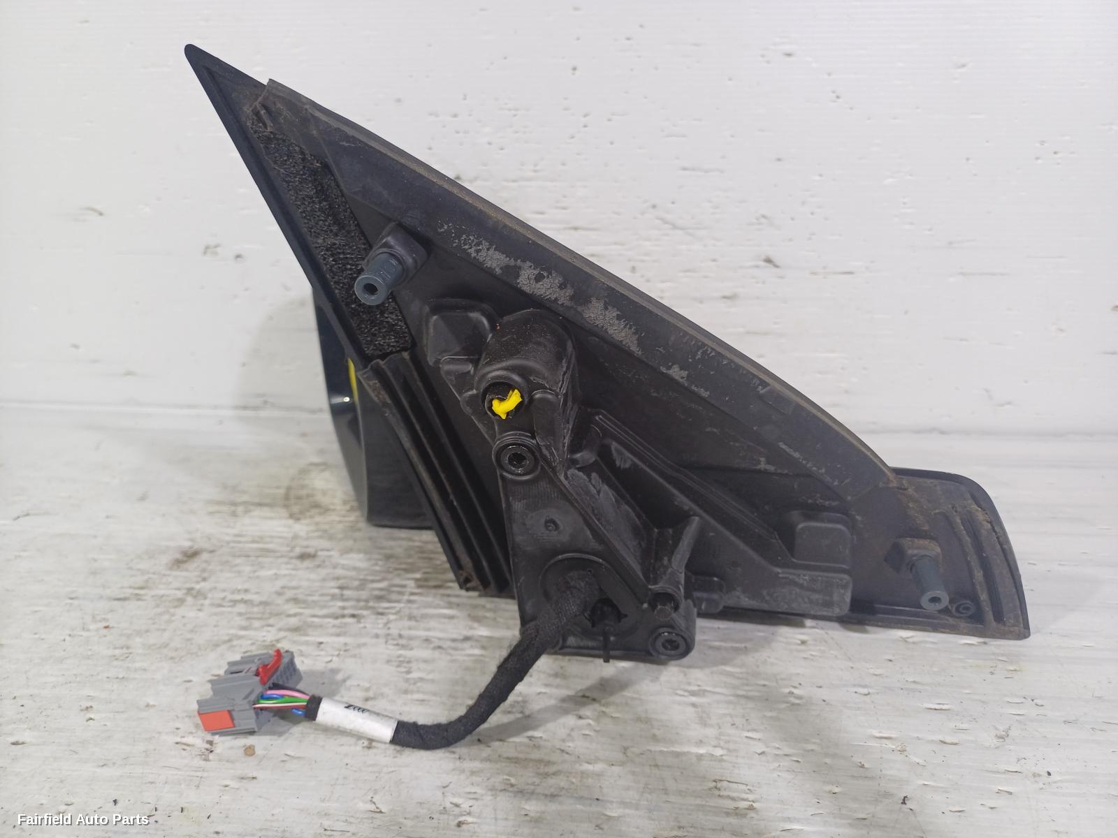 2015-2019 Land Rover Discovery Sport Left Door Mirror