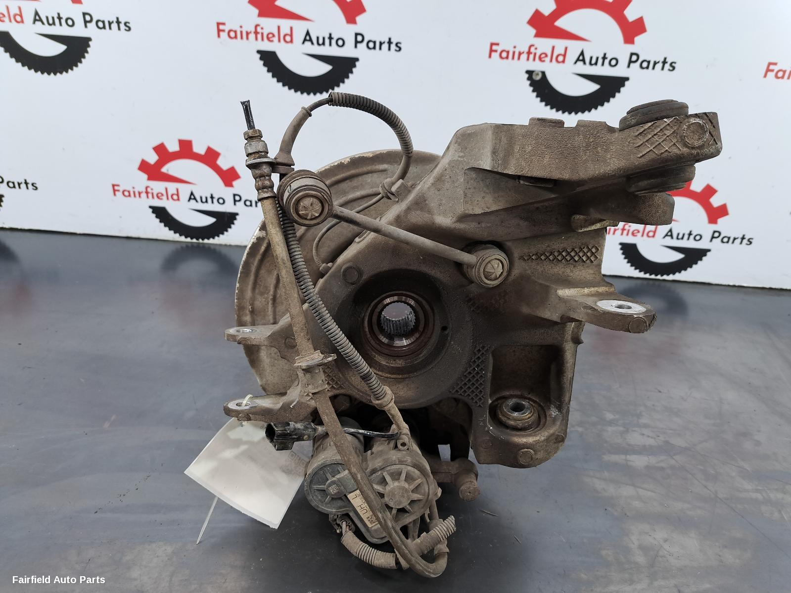 2015-2019 Land Rover Discovery Sport Left Rear Hub Assembly