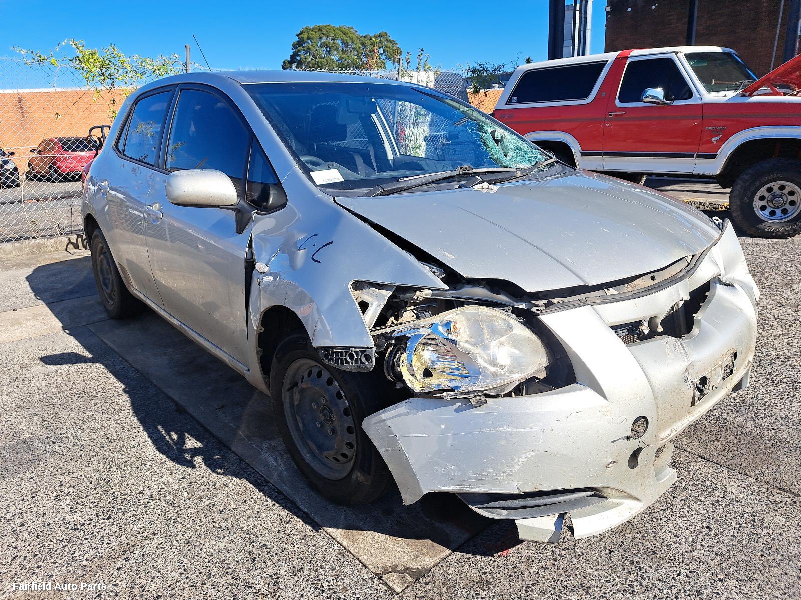 2007-2009 Toyota Corolla Left Taillight