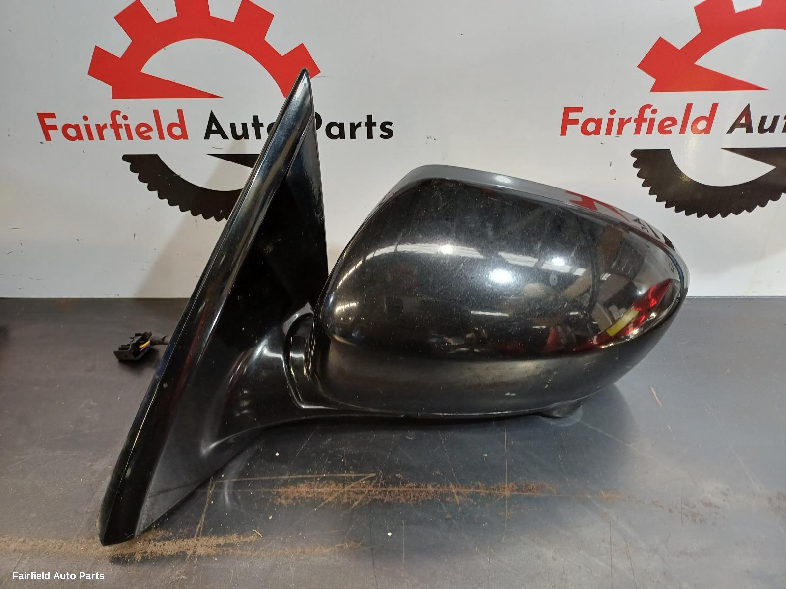 2013-2016 Nissan Pathfinder Left Door Mirror