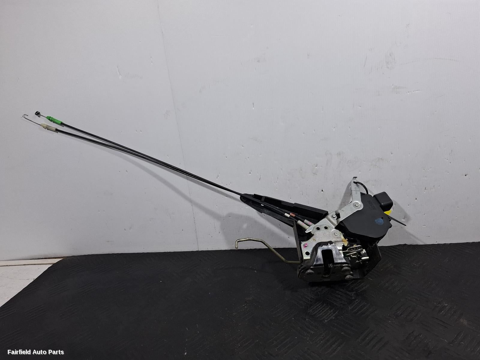 2001-2007 Toyota Corolla Door Boot Gate Lock