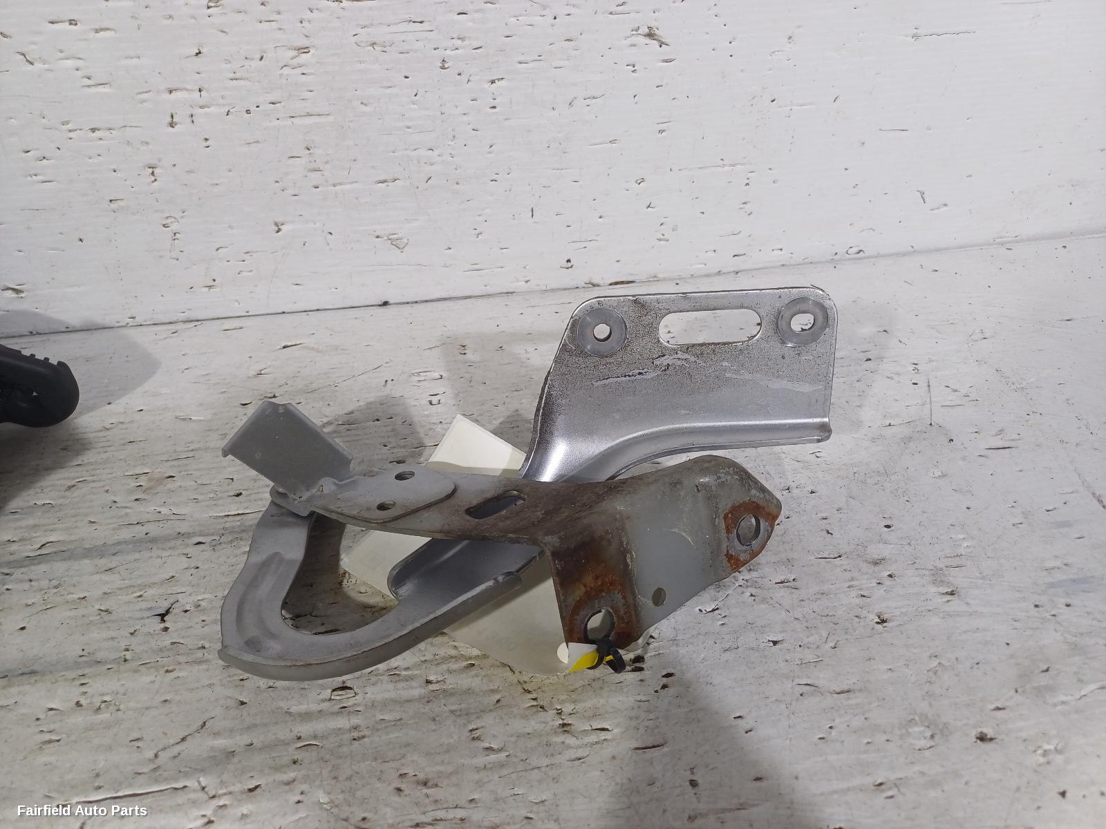 2014-2021 Honda Hrv Bonnet Hinge Strut