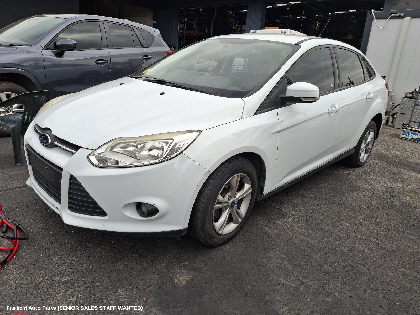 2012 Ford Focus Right Headlamp