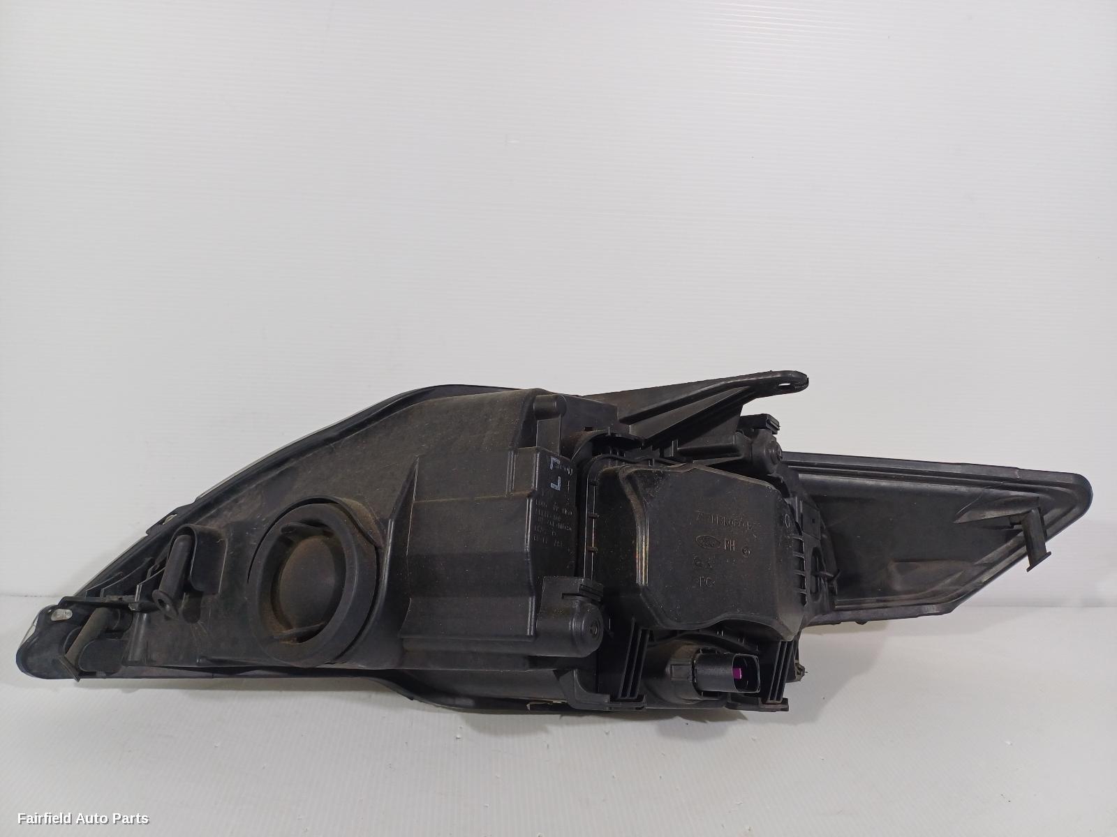2010-2014 Ford Mondeo Right Headlamp
