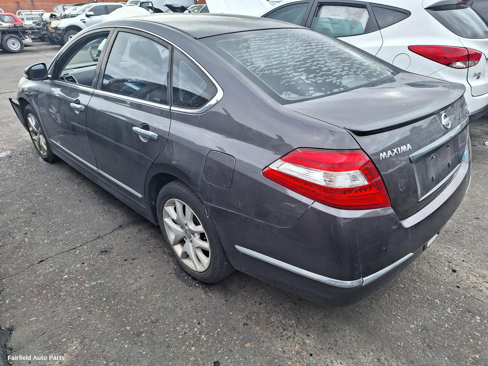 2009-2011 Nissan Maxima Right Front Door Window