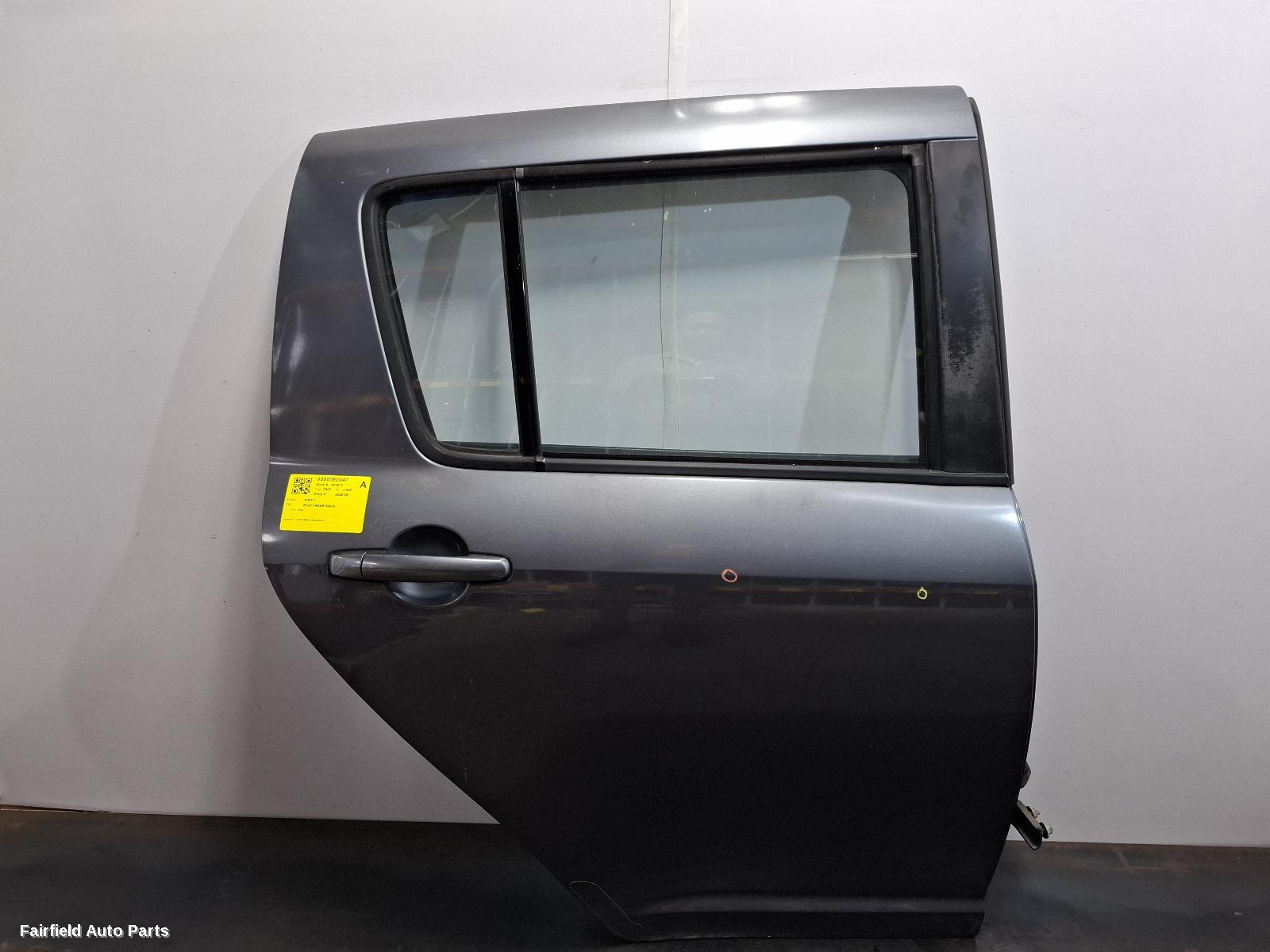 2005 Suzuki Swift Right Rear Door Sliding