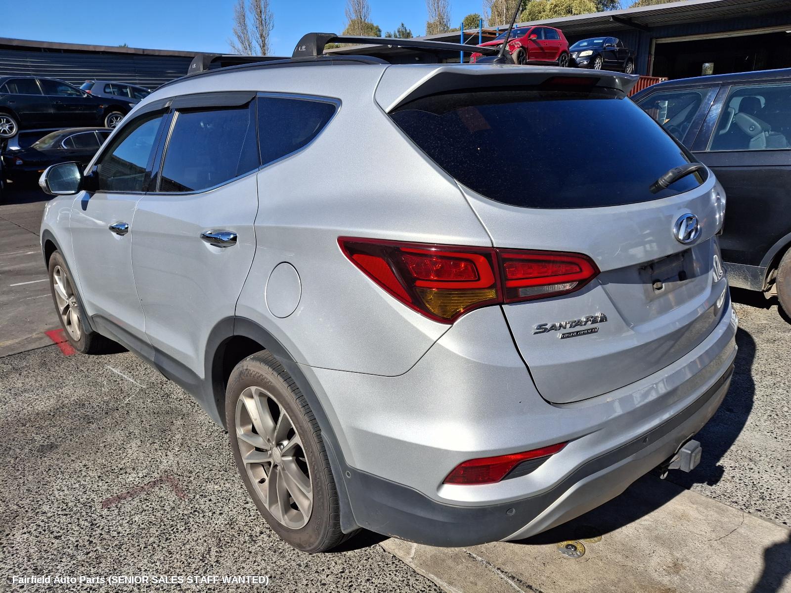 2016 Hyundai Santa Fe Right Headlamp