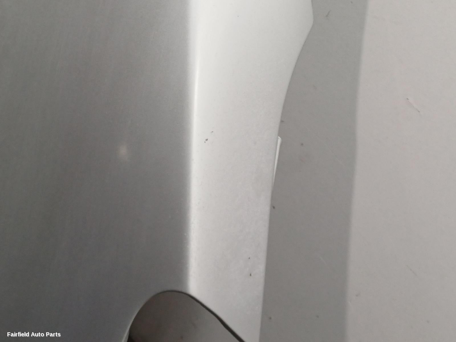 2005-2011 Toyota Yaris Right Guard
