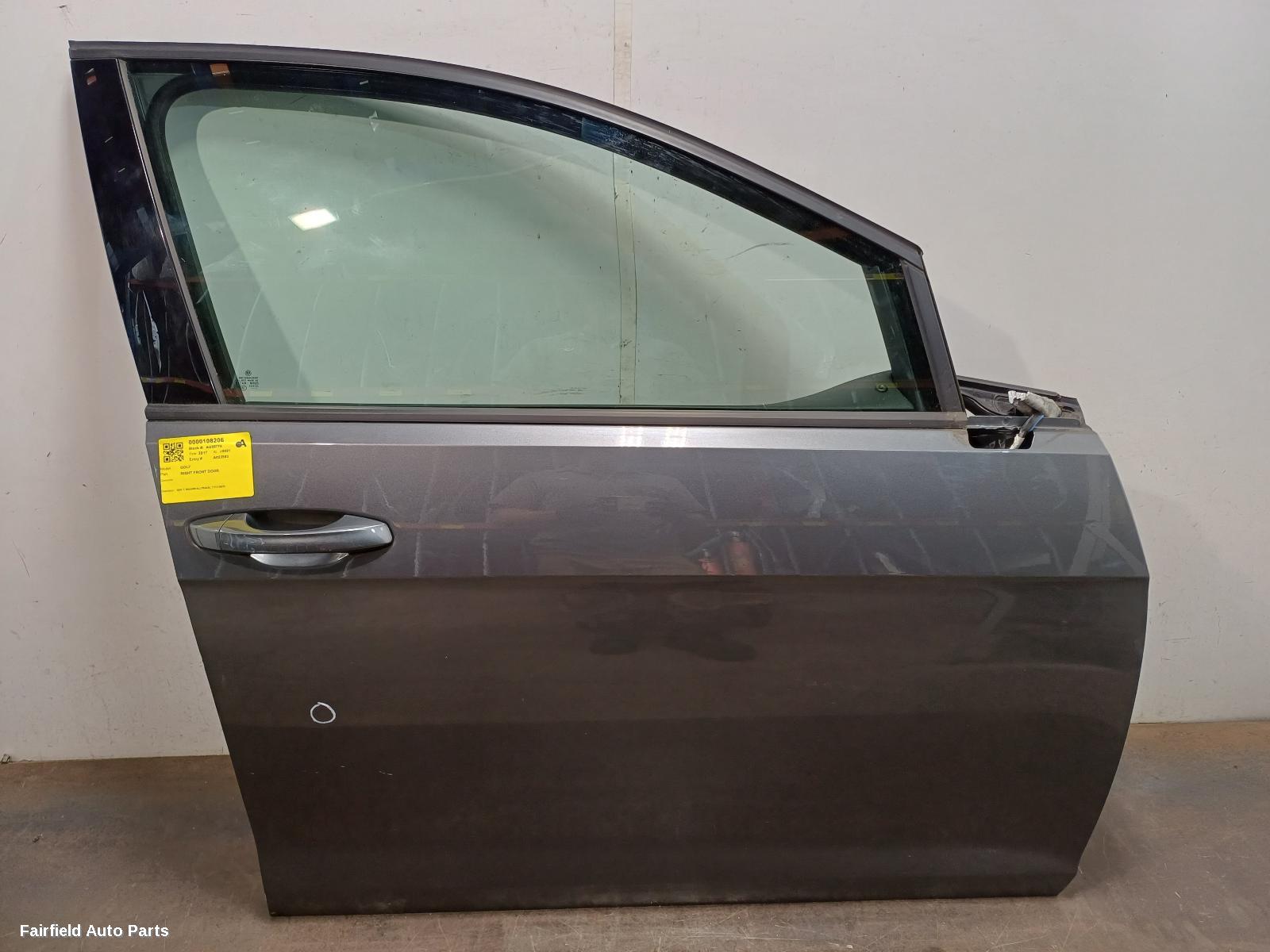 2012-2020 Volkswagen Golf Right Front Door