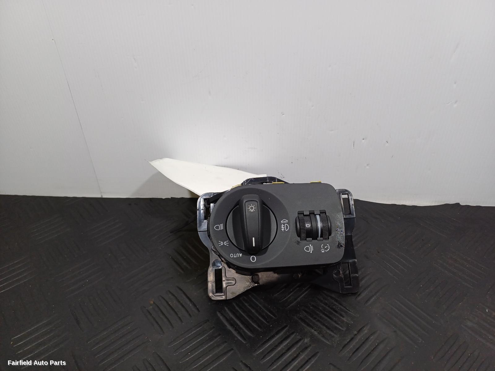 2010-2018 Audi A1 Combination Switch