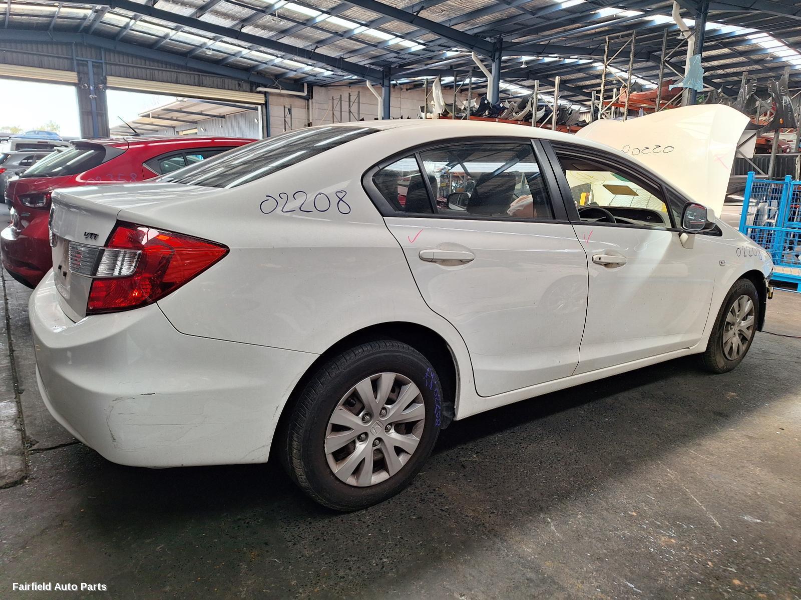 2012 Honda Civic Left Front Door Window