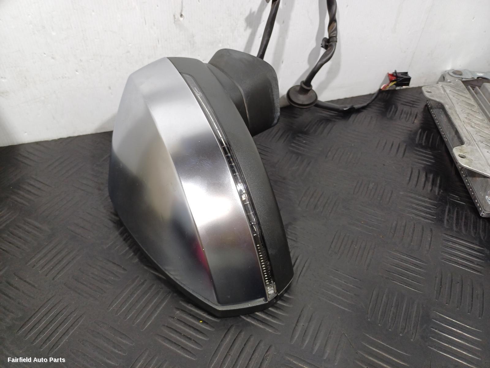 2013-2016 Audi A3 Right Door Mirror