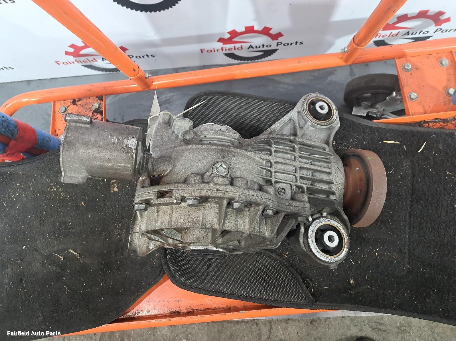 2013 Jaguar Xf Differential Centre