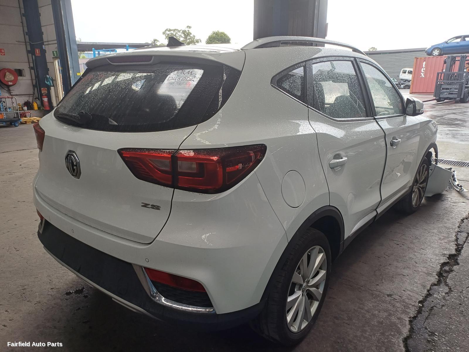 2024 Mg Zs Left Taillight