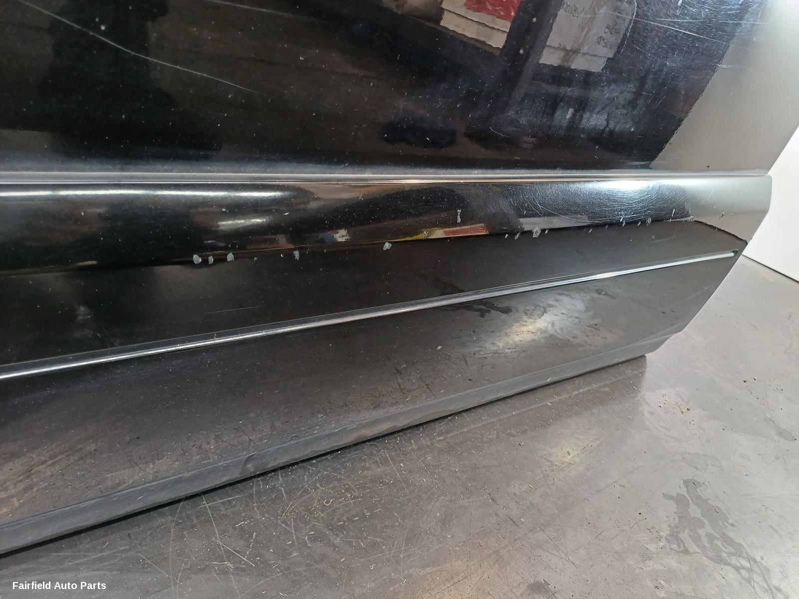 2003-2009 Kia Sorento Left Front Door