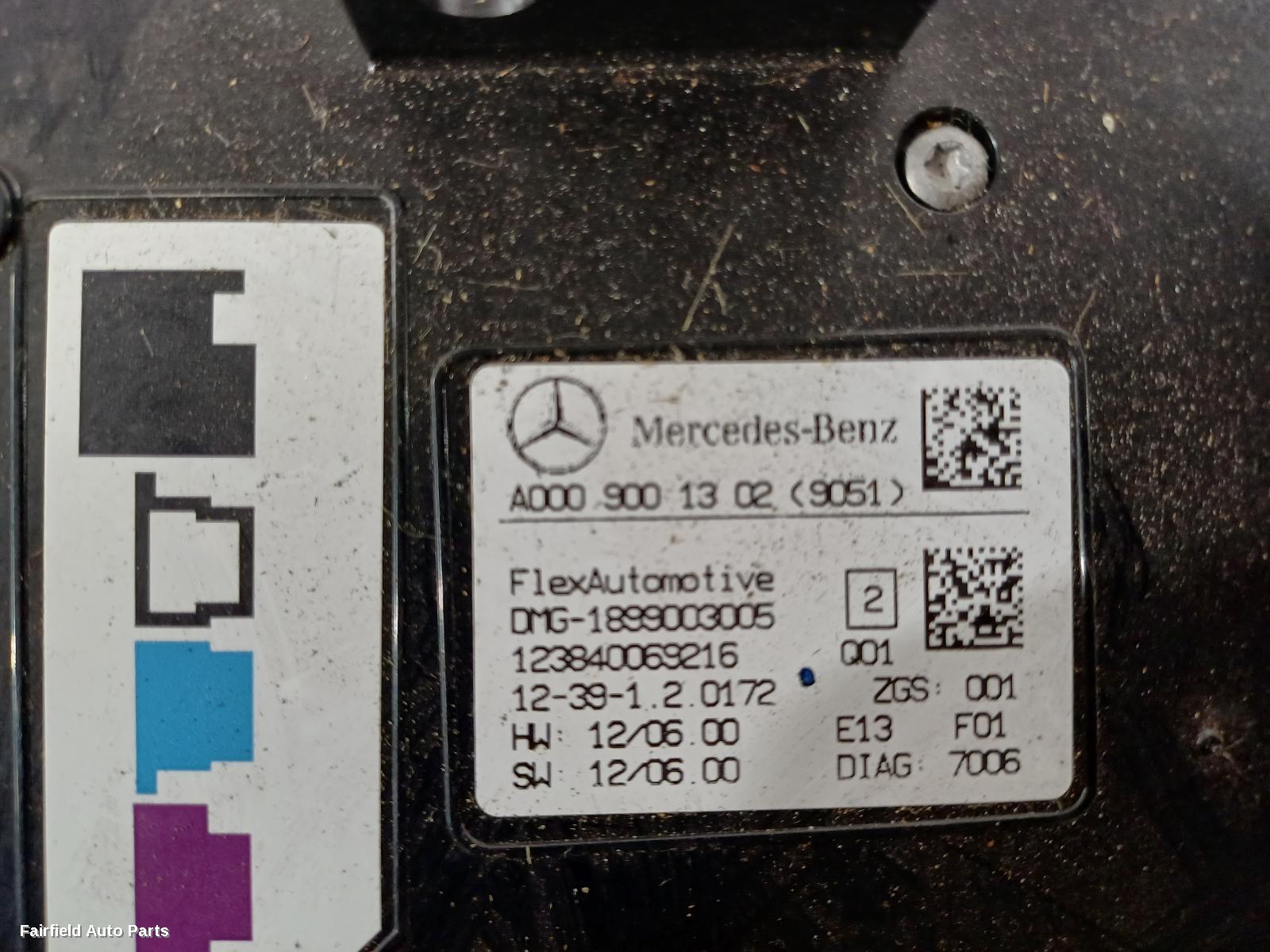 2011-2019 Mercedes B Class Courtesy Light