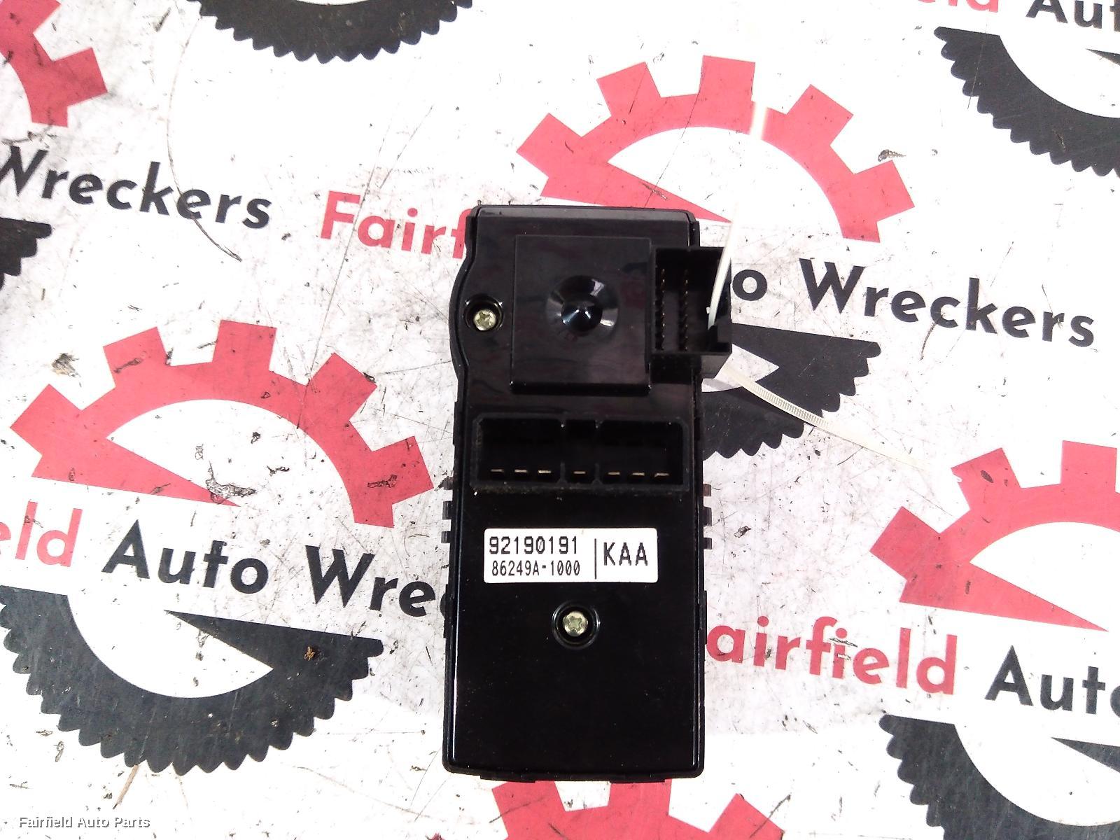 2007 Holden Commodore Pwr Dr Wind Switch