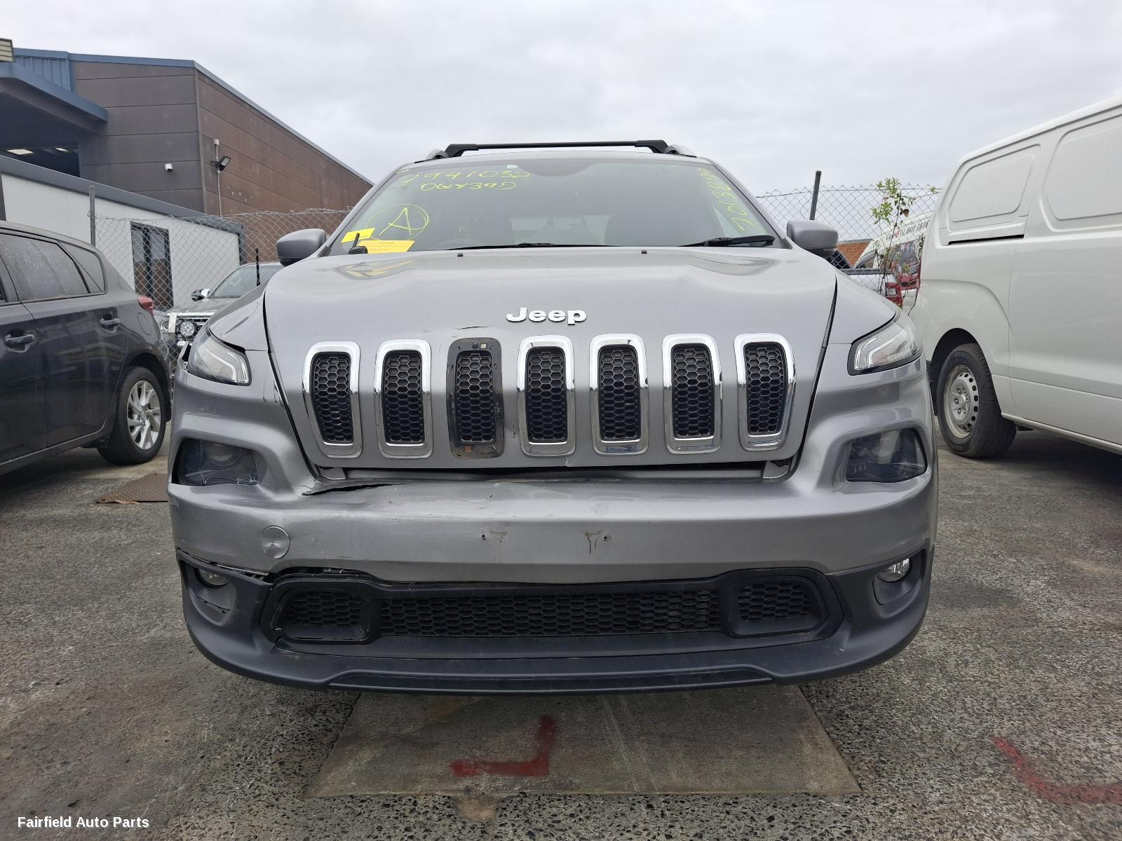 2017 Jeep Cherokee Left Indicator Fog Side