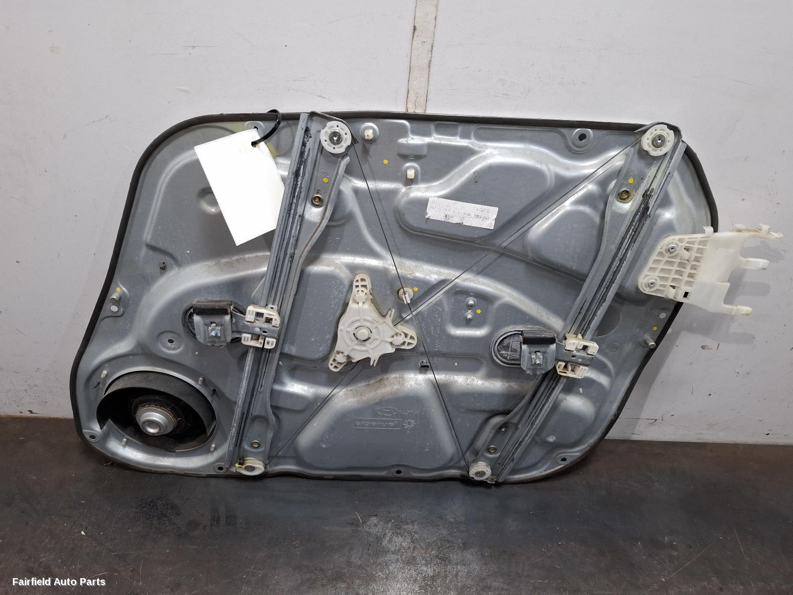 2007-2012 Hyundai I30 Left Front Window Reg Motor