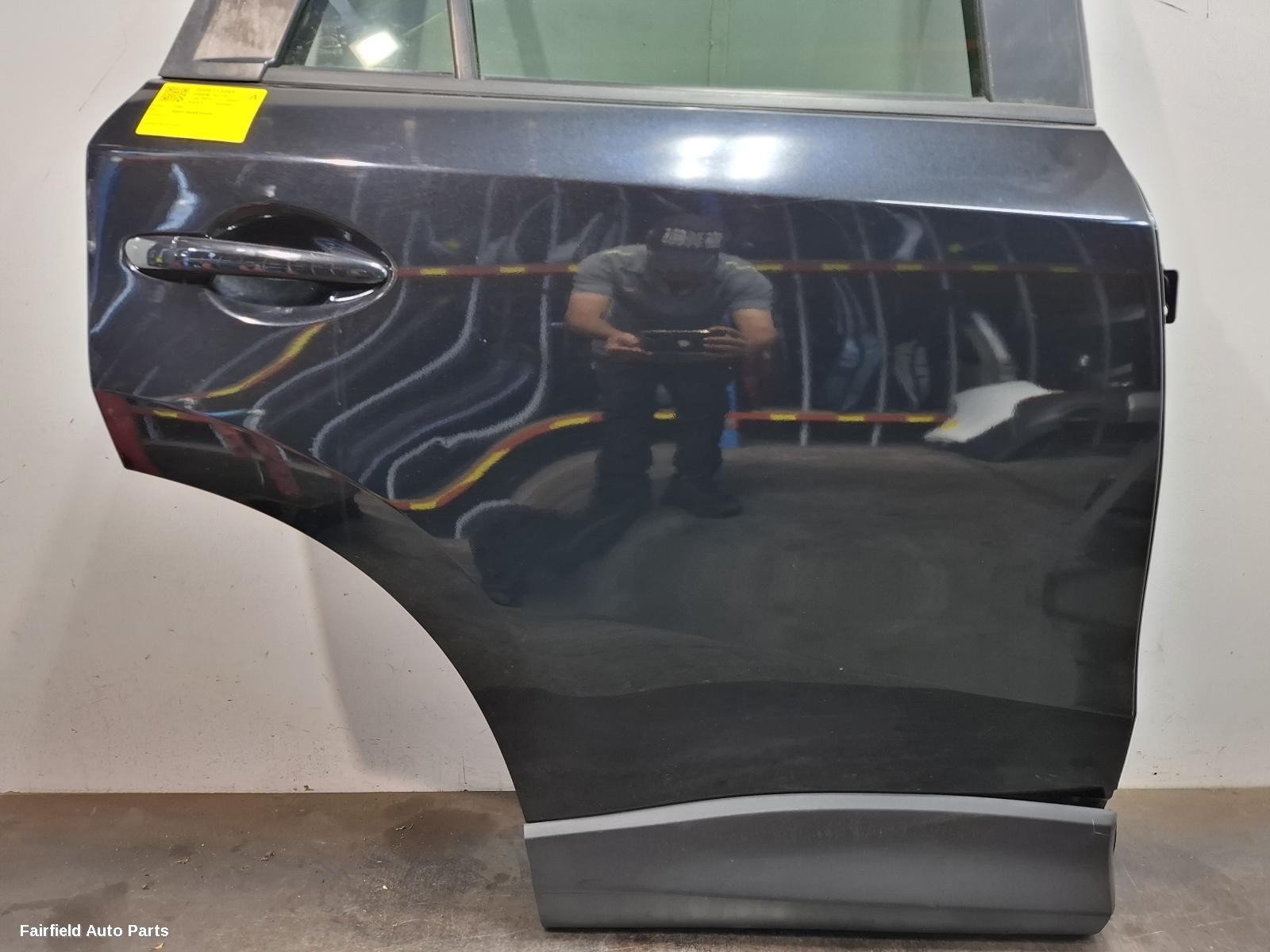 2012-2016 Mazda Cx5 Right Rear Door Sliding