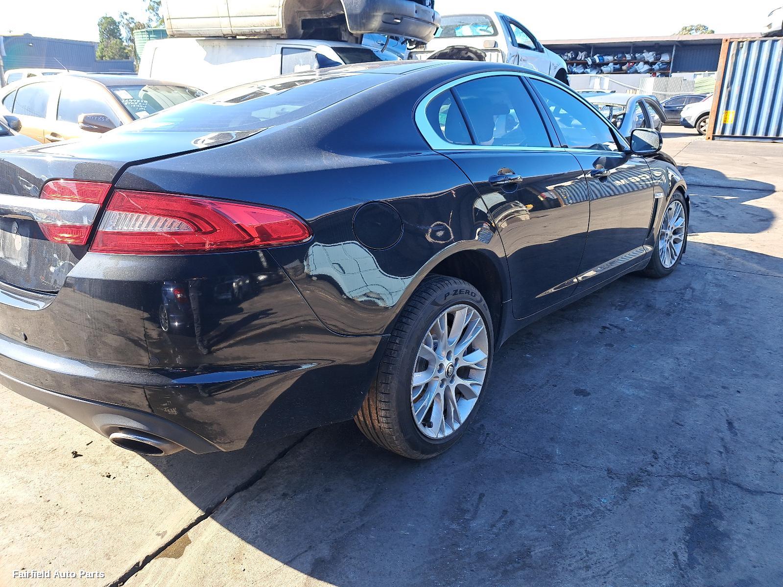 2013 Jaguar Xf Right Front Strut