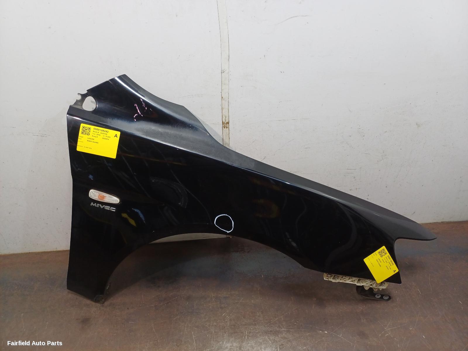 2007-2015 Mitsubishi Lancer Right Guard