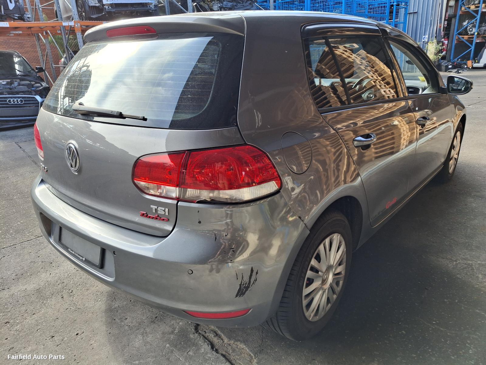 2012 Volkswagen Golf Grille