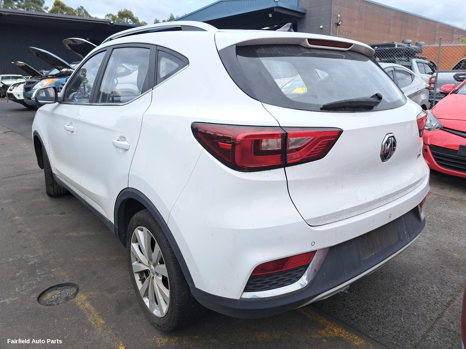 2021 Mg Zs Right Taillight