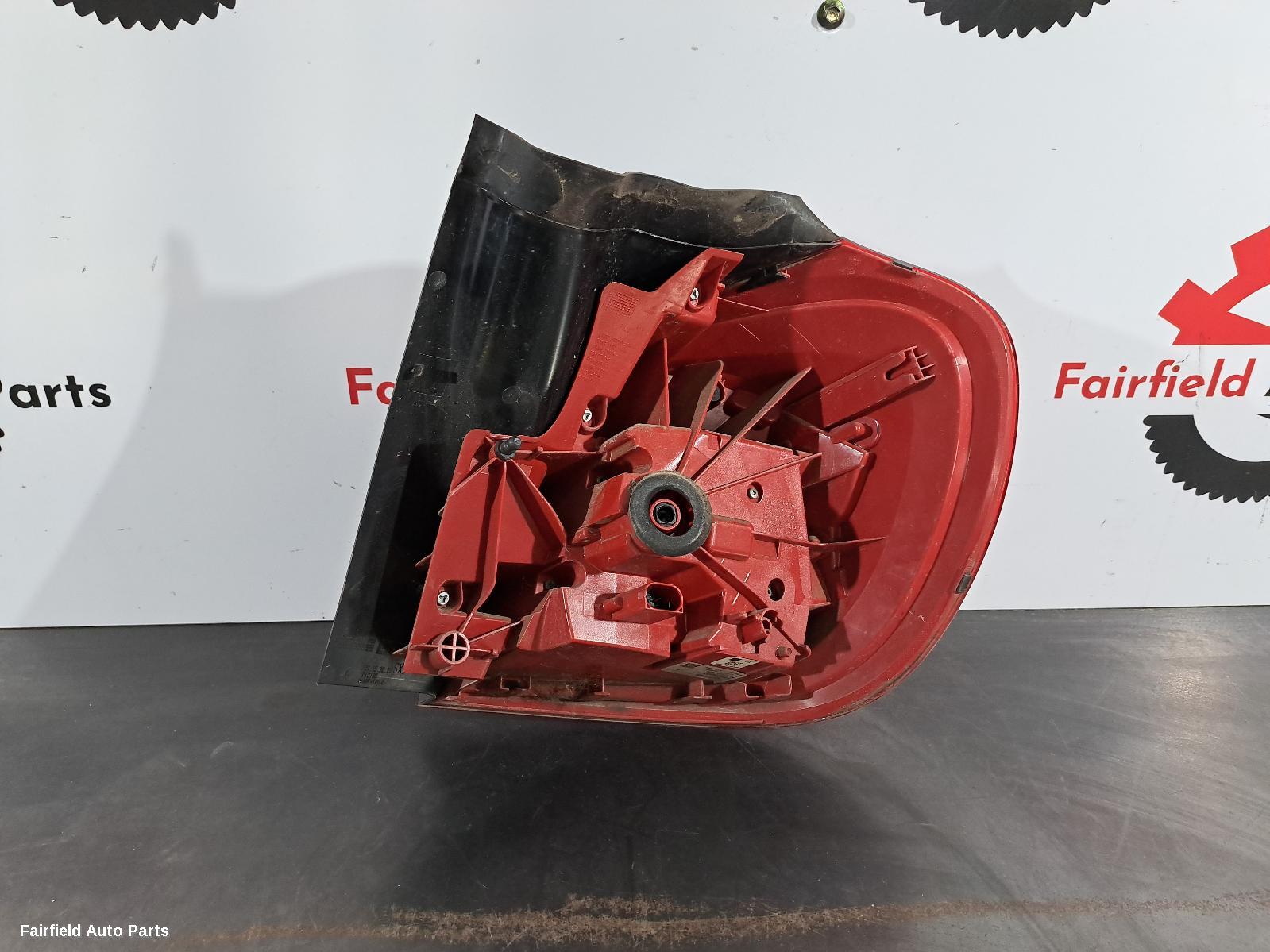 2017 Mercedes Gla Class Left Taillight