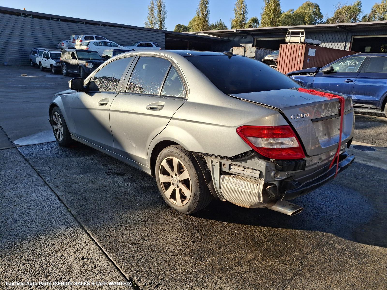 2008 Mercedes C Class Right Front Door