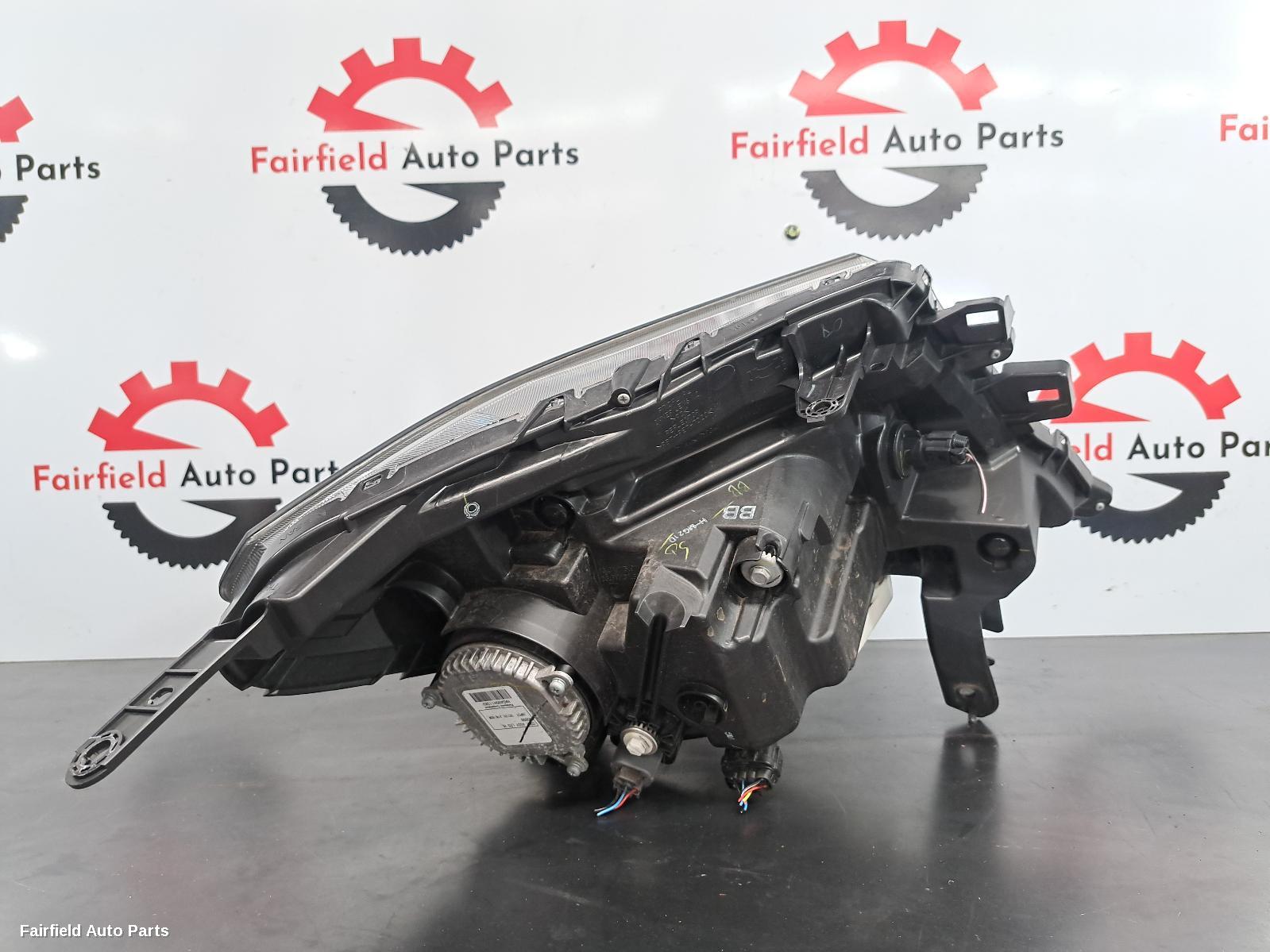 2020 Nissan Navara Left Headlamp