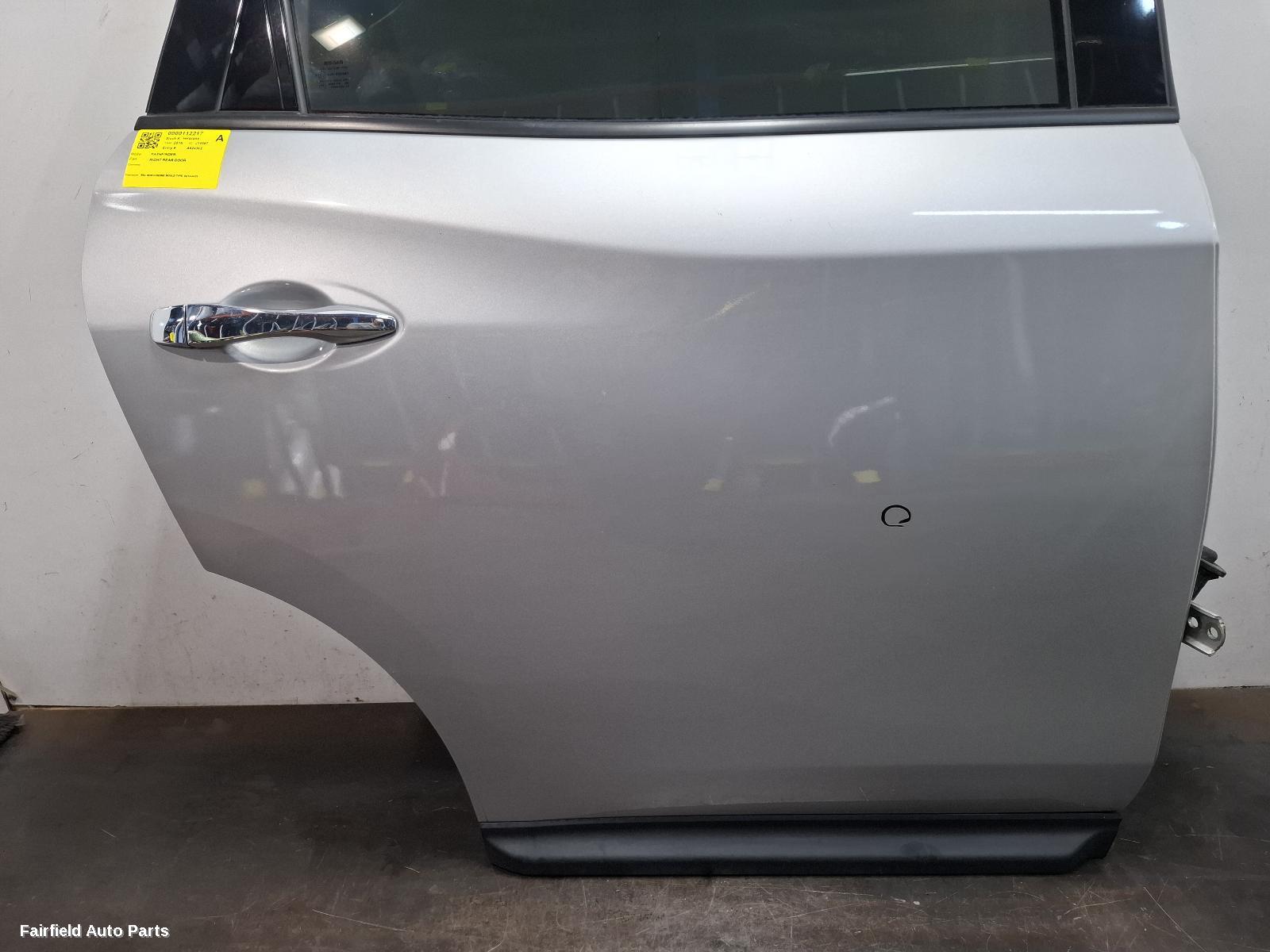 2013-2021 Nissan Pathfinder Right Rear Door Sliding