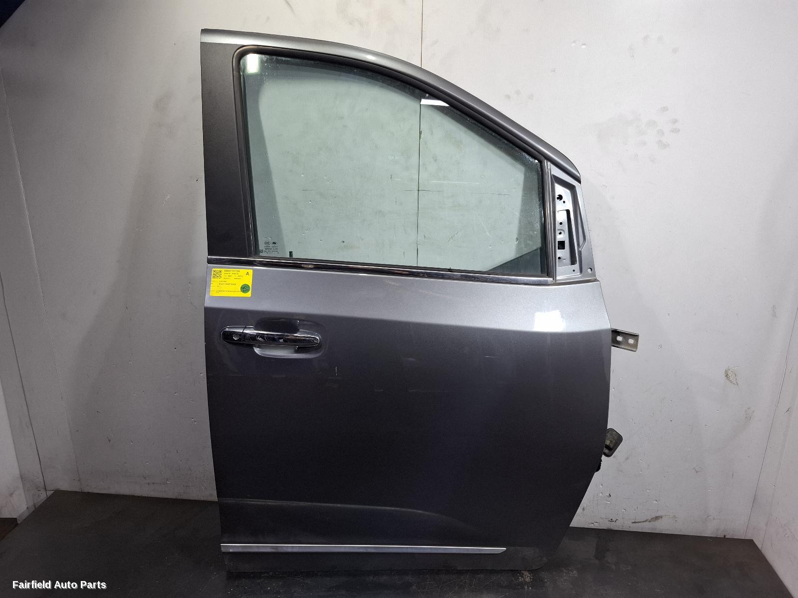 2015-2025 Ldv G10 Right Front Door